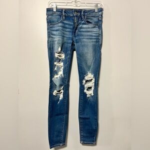 American Eagle Outfitters Women's Distressed Skinny Jegging 6R